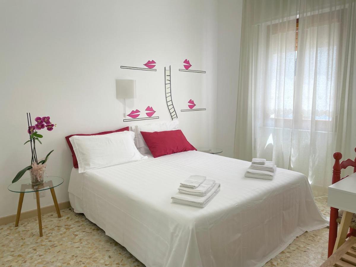 Eliton Apartment *